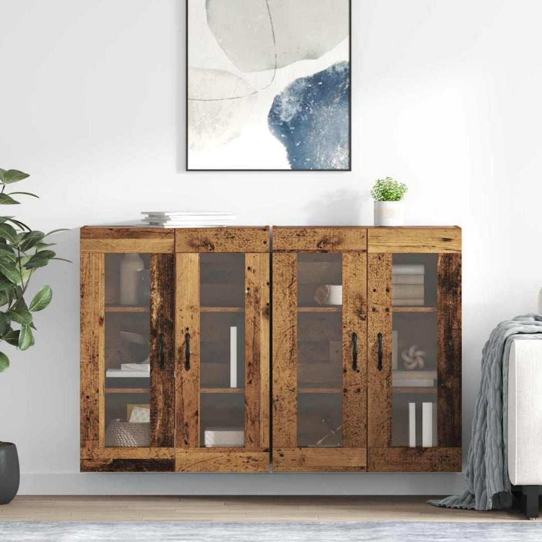 Bei dem Sideboard stehen Glastueren im Mittelpunkt