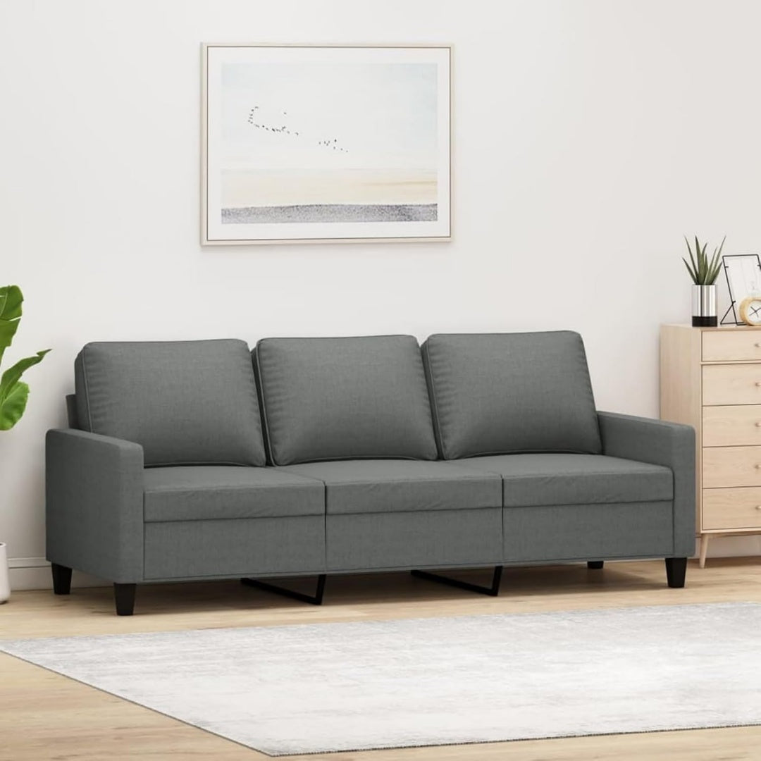Sofa mit Armlehnen, einem Metallgestell und weichen Polstern