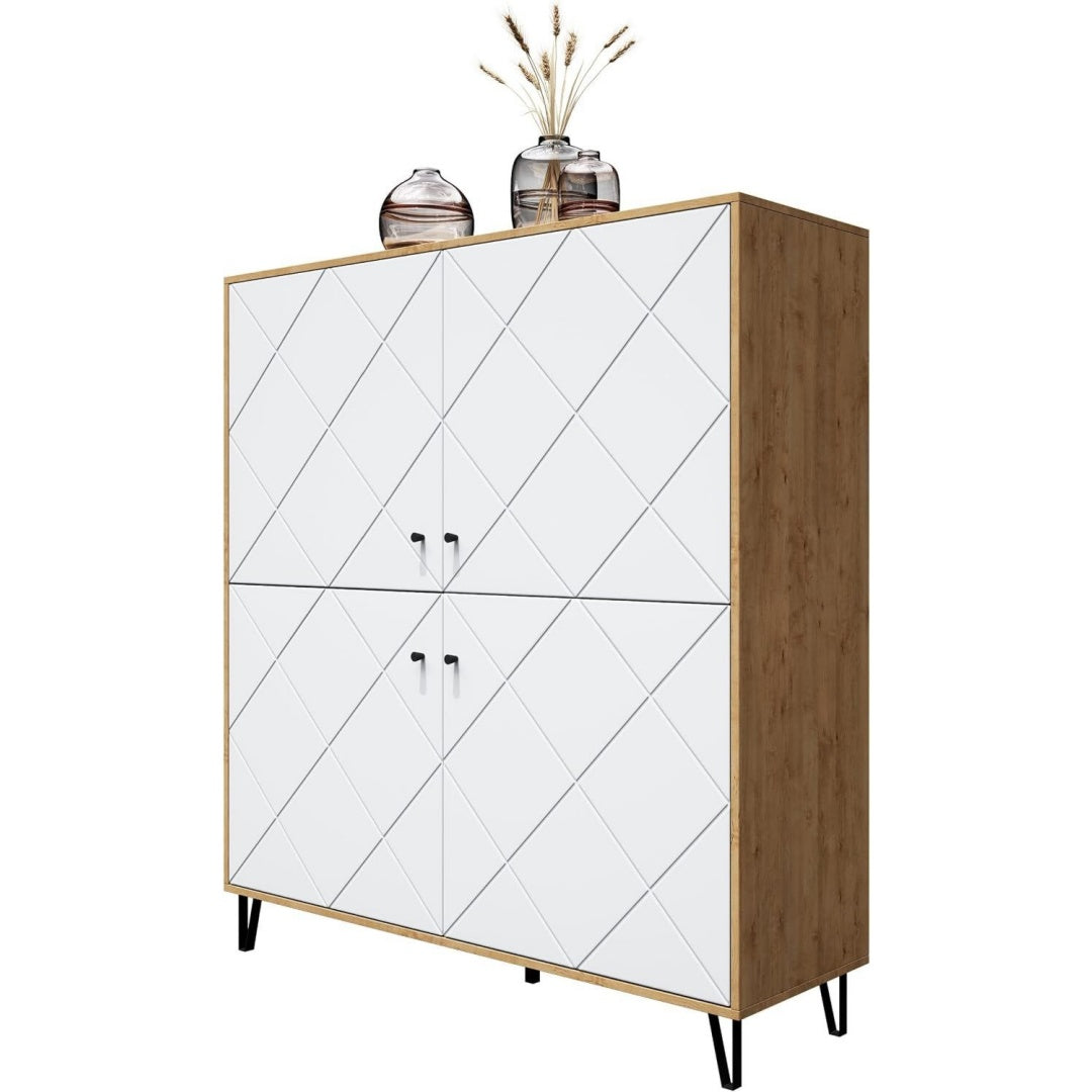 Hochschrank in Weiss mit matten Oberflaechen