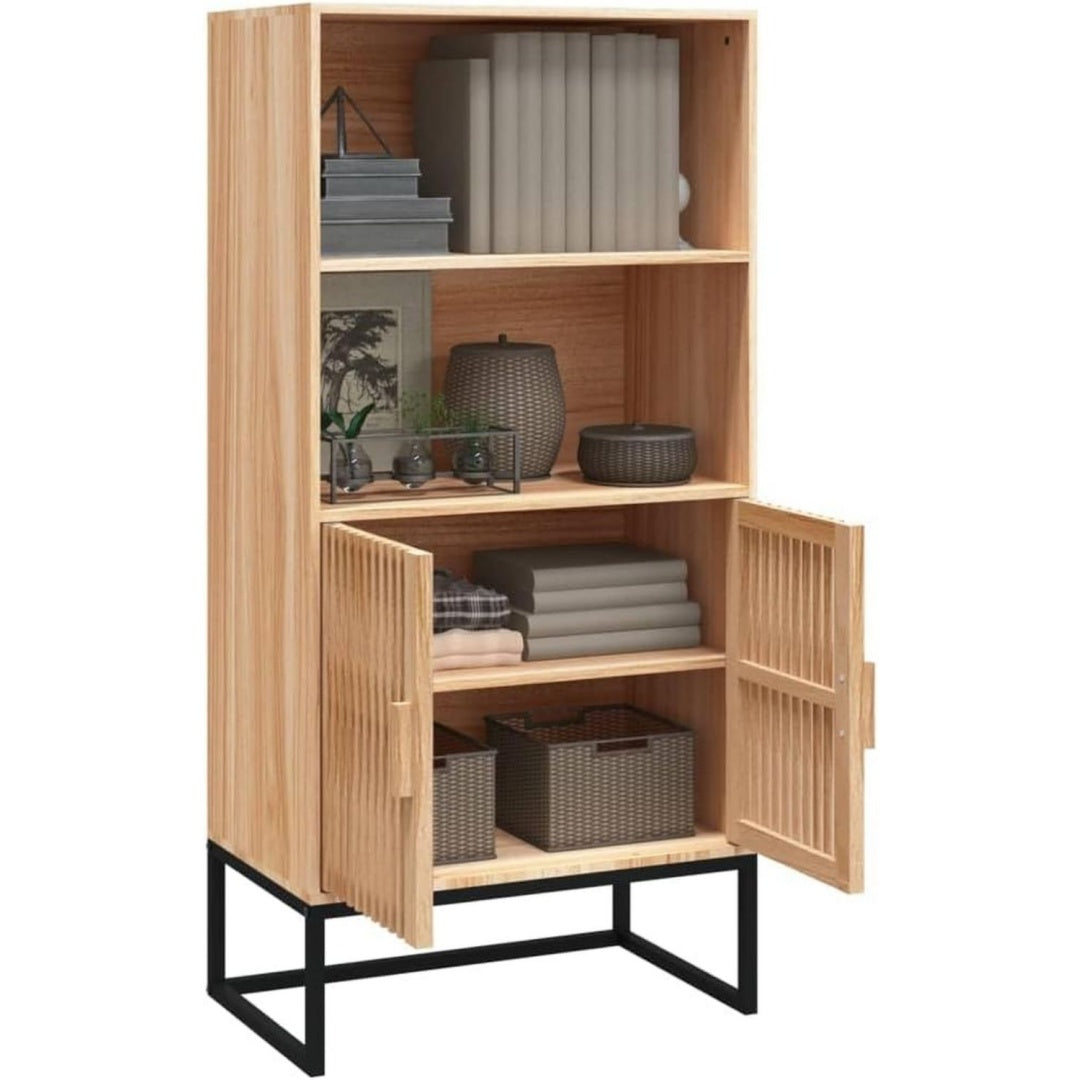 Das Sideboard nimmt mit 60 x 35 x 125 cm Gestalt an