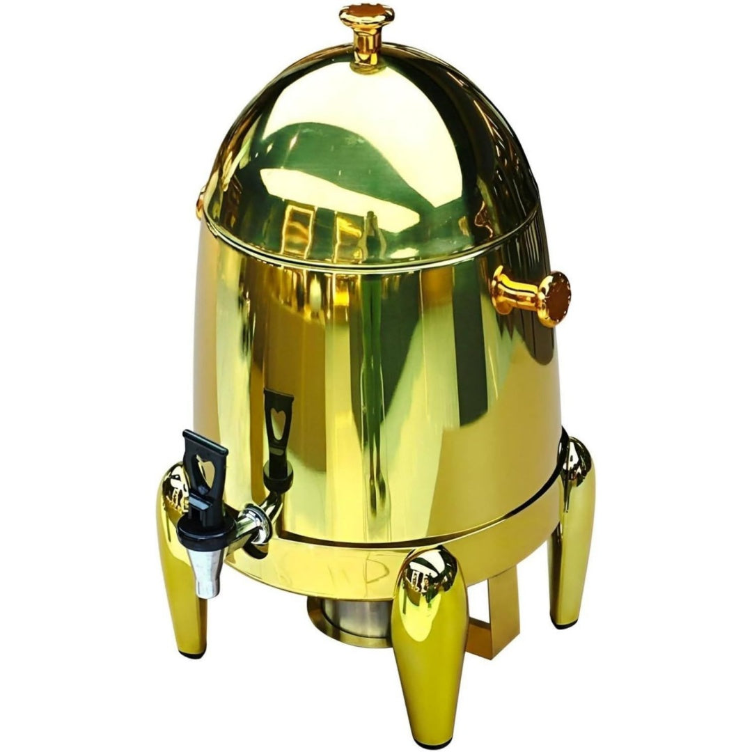 Speisenwaermer mit glaenzenden Oberflaechen in Gold